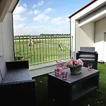 Apartment Newhouse Logies *