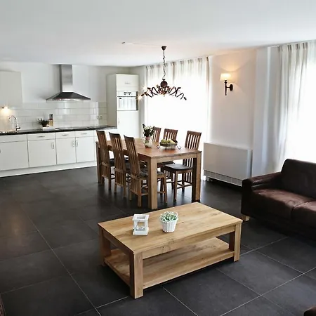 Newhouse Logies * Zevenhoven